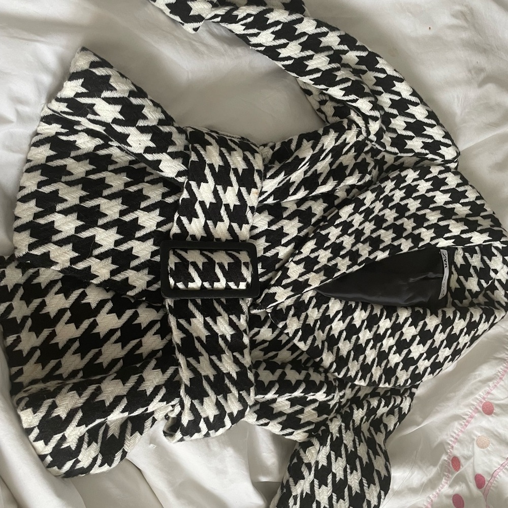 Zara Monochrome Houndstooth Coat